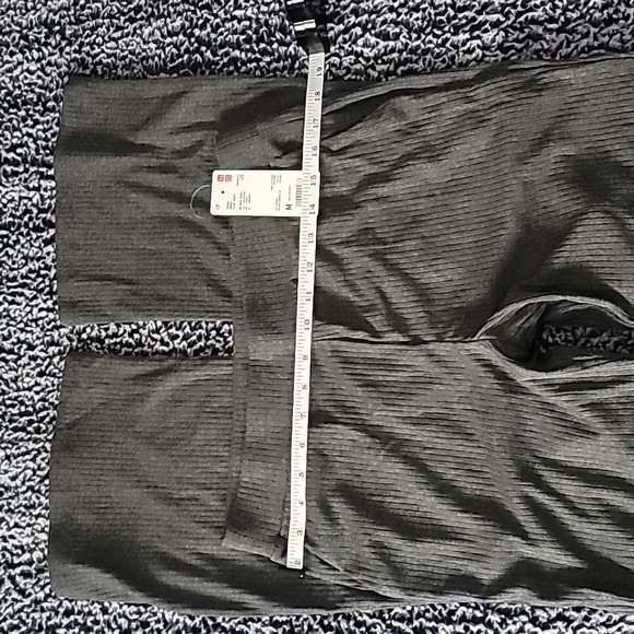 🐺 Uniqlo Ribbed Gray Straight Leg Pants - Picture 5 of 7